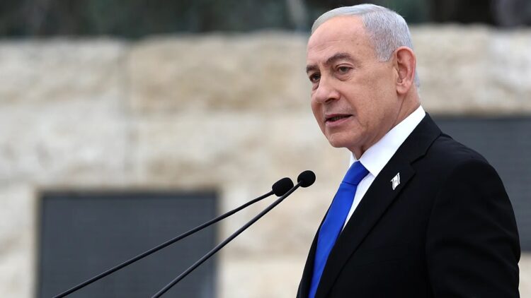 Benjamin Netanyahu rechazó el plan de 15 puntos impulsado por Estados Unidos y advirtió que Israel no retirará sus tropas de Gaza hasta que Hamas esté completamente desarmado.