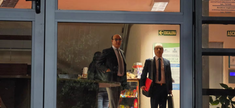 Comenzó el juicio contra Oscar González por la tragedia de las Altas Cumbres Tras casi cuatro años del choque fatal en las Altas Cumbres, comenzó en Villa Dolores el juicio contra el exlegislador Oscar González, acusado por la muerte de Alejandra Bengoa y las lesiones sufridas por dos adolescentes.
