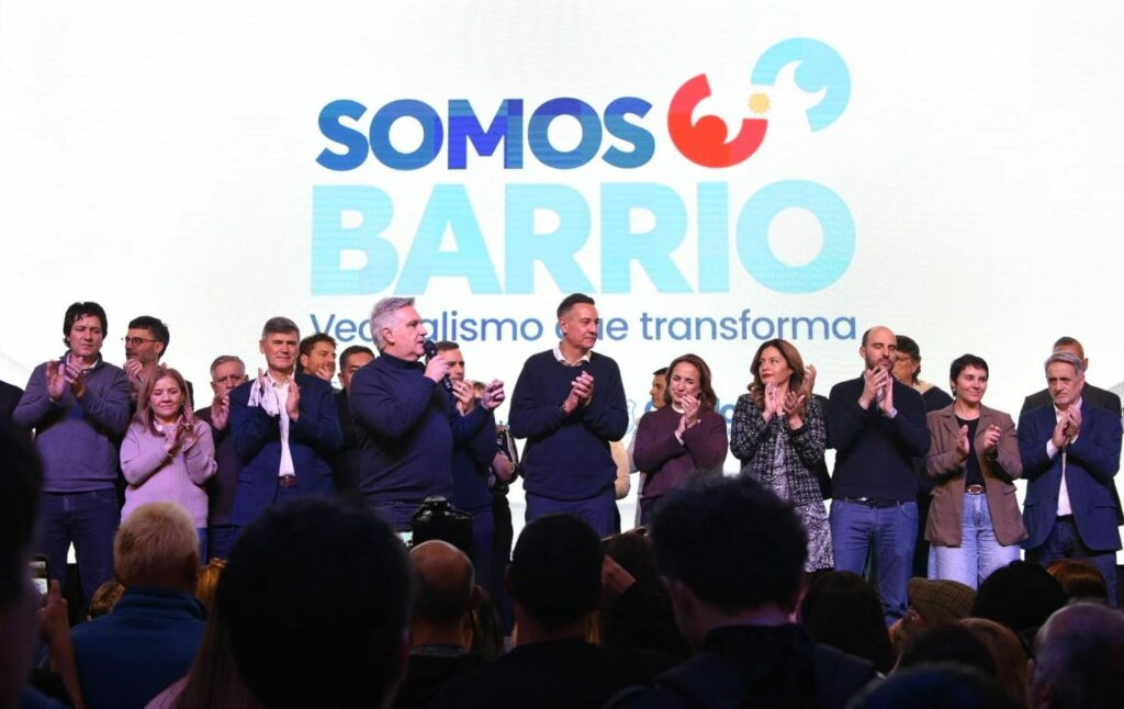 Con Passerini y Llaryora presentes, “Somos Barrio” convocó a más de 2.300 referentes barriales Con Passerini y Llaryora presentes, “Somos Barrio” convocó a más de 2.300 referentes barriales