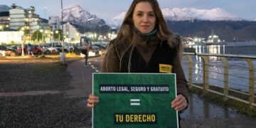 28S las provincias mantienen el acceso al aborto frente al retiro del Estado nacional, pero se profundizan las desigualdades