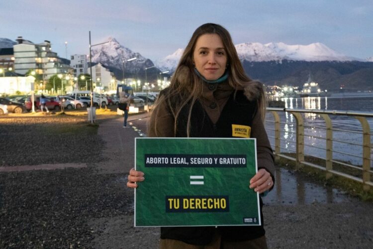 28S: las provincias sostienen el acceso al aborto ante el retiro del Estado nacional 28S las provincias mantienen el acceso al aborto frente al retiro del Estado nacional, pero se profundizan las desigualdades