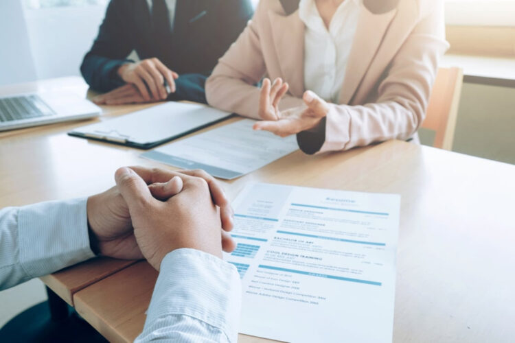 Ofertas de trabajo en Córdoba: este viernes recibirán CV en pleno centro Ofertas de trabajo en Córdoba: este viernes recibirán CV en pleno centro.