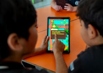 Aguará: Guardianes de la Biodiversidad es un RPG 2D que invita a estudiantes de nivel primario a explorar y cuidar la naturaleza de Córdoba.