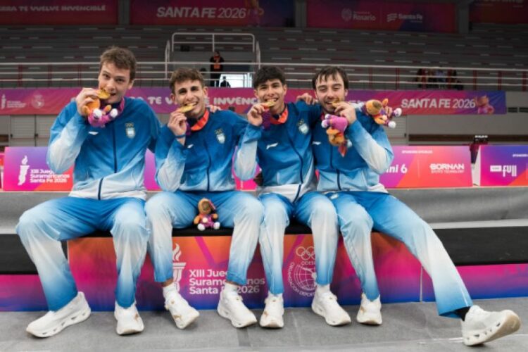 La esgrima sigue dando alegrías. El equipo masculino de sable le ganó la definición a Brasil.