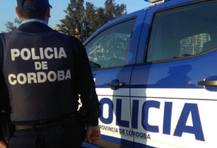 Asesinaron a un adolescente de 16 años y hay dos detenidos El hecho ocurrió en la zona rural de Copacabana y es investigado por la Fiscalía de Deán Funes bajo una calificación de femicidio vinculado.