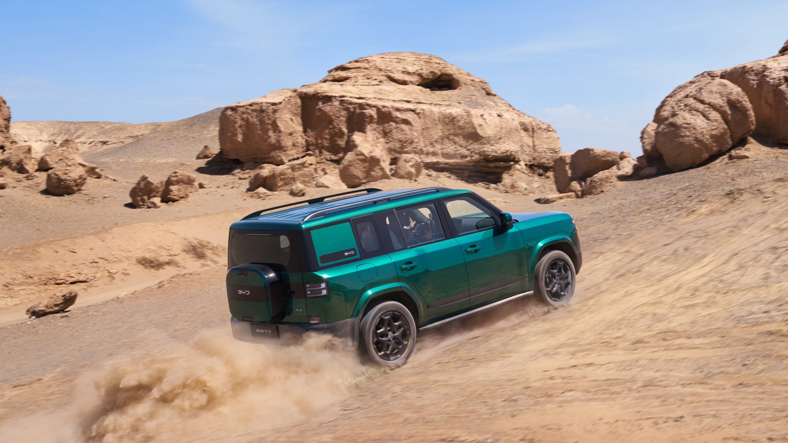Llega a la Argentina un nuevo SUV súper híbrido premium con tracción integral