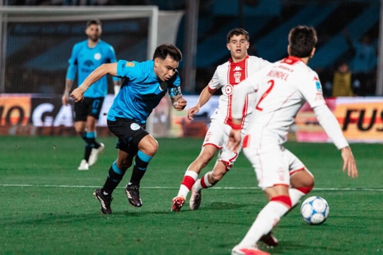 Zelarayán completó los noventa minutos por primera vez desde el 5 de agosto.