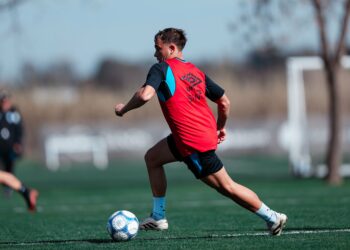 Belgrano ya piensa en Huracán por la octava fecha