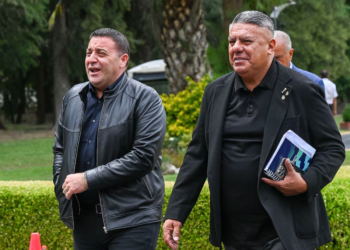 Presentaron en Estados Unidos una denuncia ante la FIFA contra Tapia y Toviggino Pablo Toviggino y Claudio Tapia.