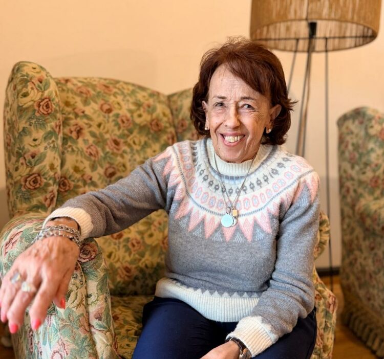 Conce: mirar lo que hay, encender lo que somos A los 81, Conce sigue mirando hacia adelante.