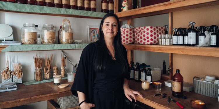 Almacén de Velas by Usha fortaleció su propuesta y amplió sus oportunidades comerciales tras participar del Programa de Incubación del Club de Emprendedores.