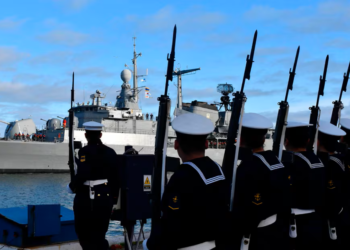 Denuncian una estafa de $1.600 millones en la Armada Argentina