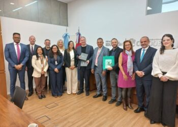 Córdoba y Brasil avanzan en acuerdos para fortalecer la enseñanza de lenguas extranjeras