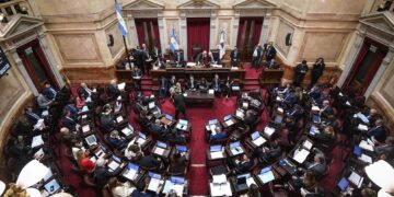 El Senado aprobó la reforma de la Carta Orgánica del BCRA y el proyecto vuelve a Diputados