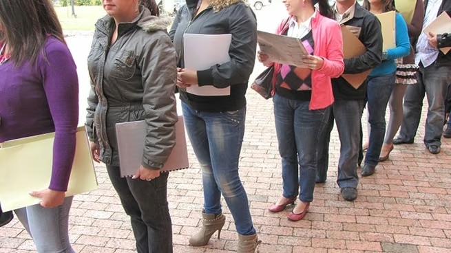 El desempleo subió al 7,9% y la informalidad alcanzó el 45% El mercado laboral registró un aumento de la desocupación y el trabajo informal.