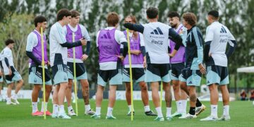 El laboratorio de Scaloni: las dos formaciones que probó para el amistoso en Córdoba