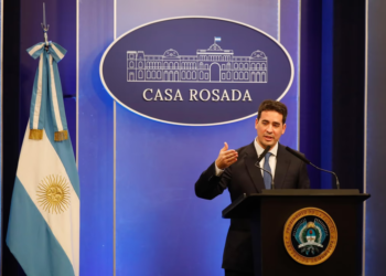 El vocero presidencial, Adrián Ravier.