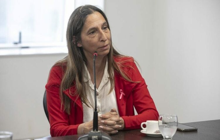 "Los perros potencialmente peligrosos no existen, sino los tutores" La presidenta del CMV de Córdoba, Natalia Elstner, se mostró a favor de la tutoría responsable, antes de la prohibición.