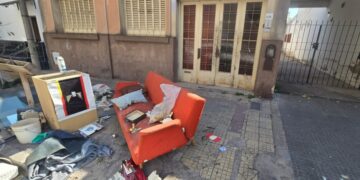Empiezan a retirar pertenencias de la vivienda de Barrelier Empiezan a retirar pertenencias de la vivienda de Barrelier