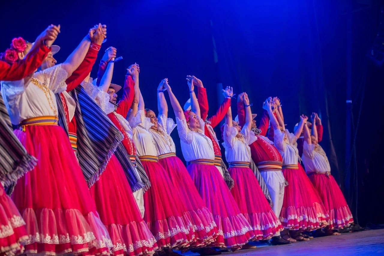 “EntreDanzados” reunirá a 800 bailarines en La Falda “EntreDanzados” reunirá a 800 bailarines en La Falda