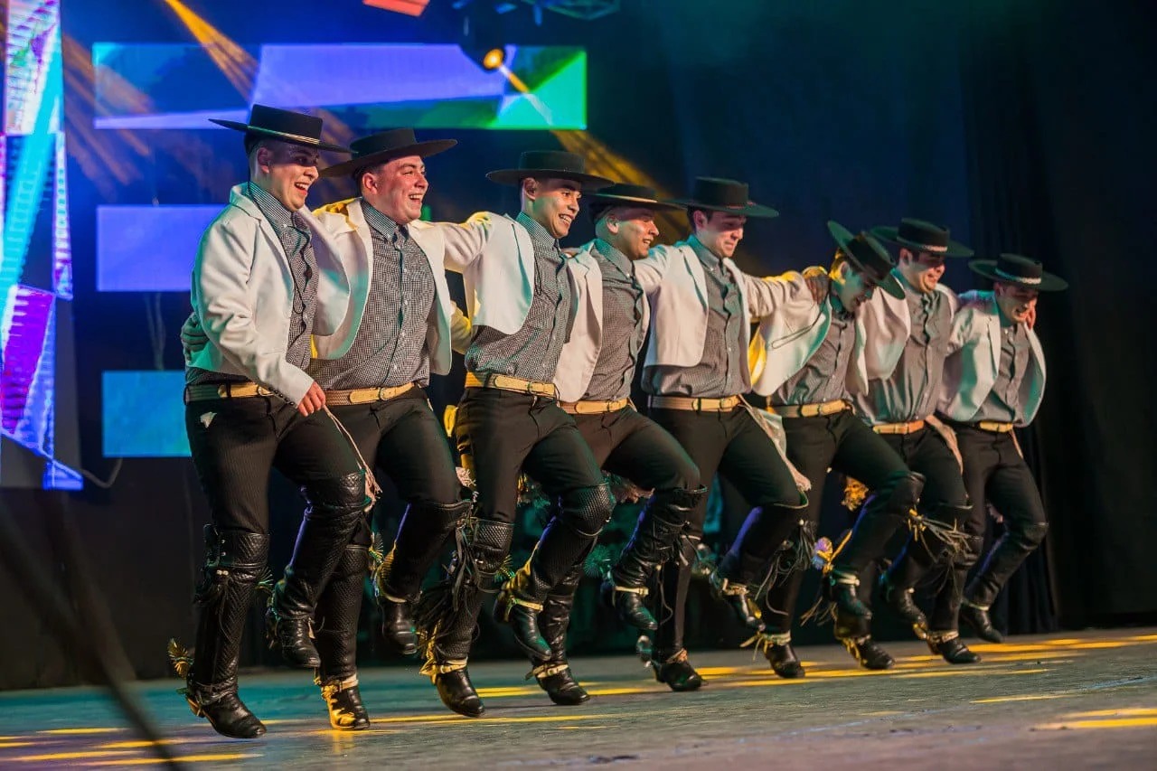 “EntreDanzados” reunirá a 800 bailarines en La Falda “EntreDanzados” reunirá a 800 bailarines en La Falda