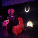 “Uy. Este personaje soy yo”: mirarse en el escenario de Showcera “Uy. Este personaje soy yo”: mirarse en el escenario de Showcera
