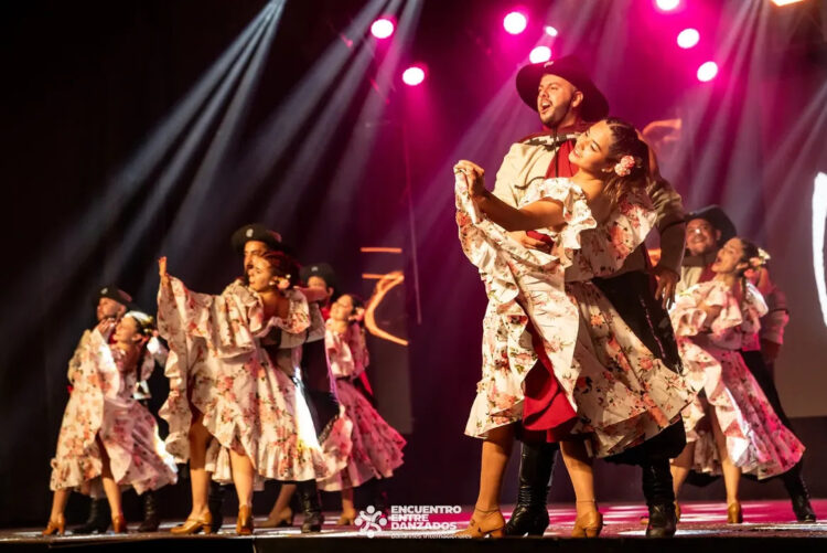 “EntreDanzados” reunirá a 800 bailarines en La Falda La octava edición de llega también con la expectativa de ser reconocida de Interés Municipal y Nacional.
