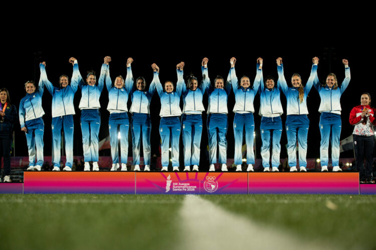 Histórico doble oro para Los Pumas y Las Yaguaretés en los Juegos Suramericanos Las Yaguaretés conquistaron su primer oro en los Odesur.