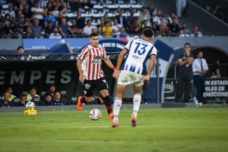 Antes y después: Instituto y Talleres palpitan un clásico bisagra El último enfrentamiento entre ambos fue victoria del Albiazul por 2 a 0.