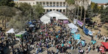 Jóvenes llegados desde distintos puntos de la provincia pudieron conocer de cerca las carreras, las profesiones y las múltiples oportunidades de formación que ofrece esta casa de estudios.