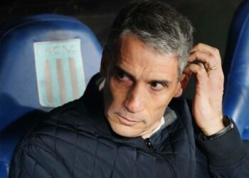 Juan Pablo Vojvoda dejó de ser el técnico de Racing