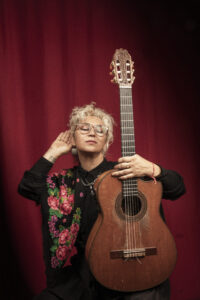 Luciana Jury cantará al borde del “Tembladeral”