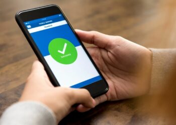 La CNV elimina los cheques para mover fondos en el mercado de capitales