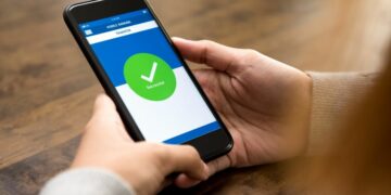 La CNV elimina los cheques para mover fondos en el mercado de capitales