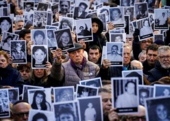 Procesaron a ocho iraníes y libaneses por el ataque a la Amia