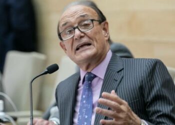 La Provincia rechazó las demandas civiles contra Oscar González