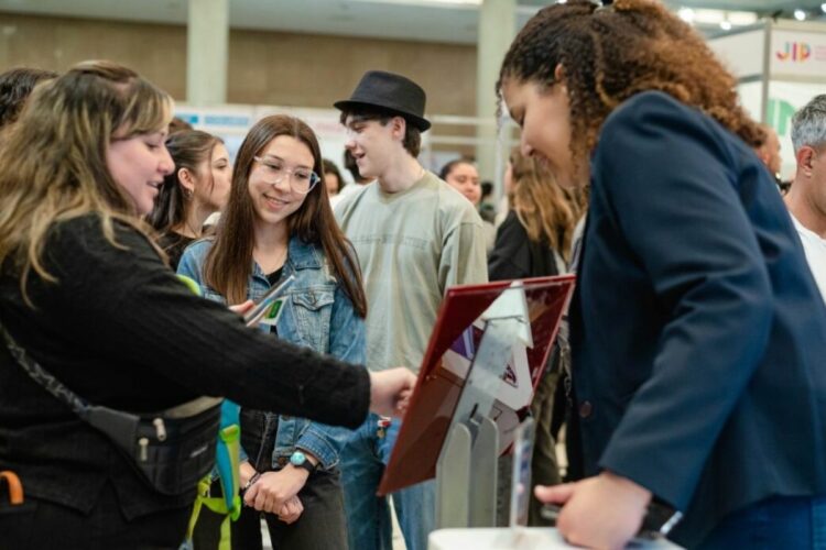 La UNC convoca a empresas a participar de su Feria de Empleo La Feria de Empleo de la UNC se realizará el 13 y 14 de octubre en Ciudad Universitaria.