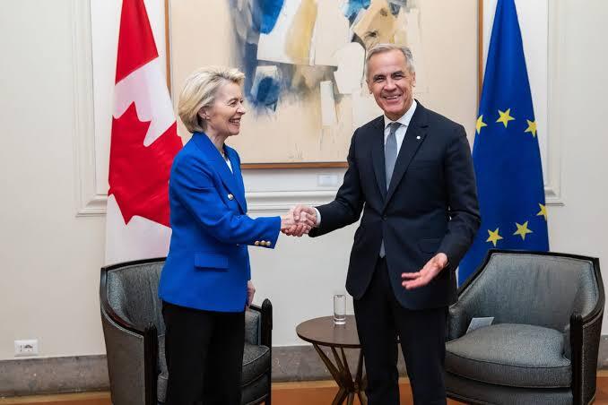 La Unión Europea ofrece a Canadá ser su primer "miembro asociado" El primer ministro canadiense, Mark Carney, y la presidenta de la Comisión Europea, Ursula von der Leyen.
