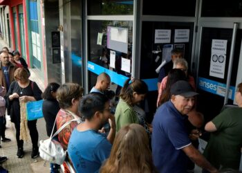 Las jubilaciones subirán 1,66% en octubre, por debajo de la inflación