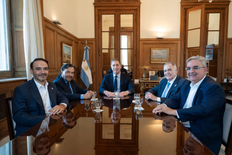 Las provincias recibieron $71.031 millones en transferencias no automáticas hasta el 18 de septiembre.