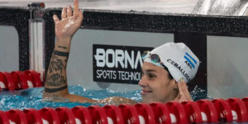 Macarena Ceballos brilló en natación y lideró una jornada dorada