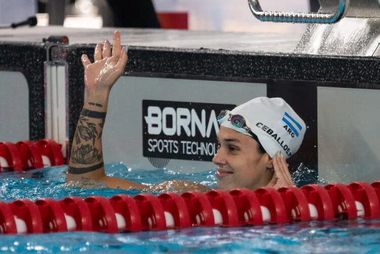 Macarena Ceballos brilló en natación y lideró una jornada dorada Macarena Ceballos brilló en natación y lideró una jornada dorada