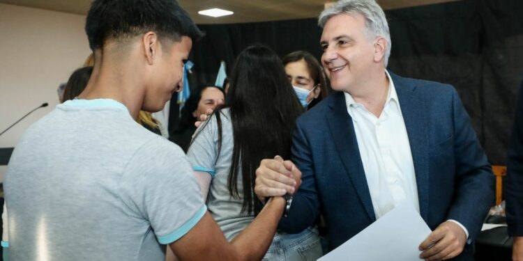 Resultados de las Pruebas PISA 2025: Córdoba superó el promedio argentino en todas las competencias evaluadas.