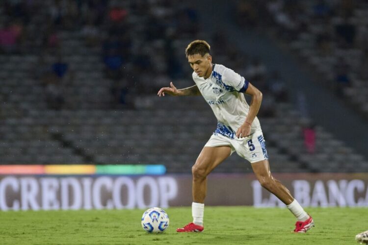 De Felippe prepara el Talleres-Belgrano: la línea de cuatro y una duda en el mediocampo Talleres