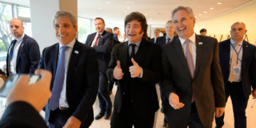 Milei a los inversores franceses: “Son bienvenidos a llenarse los bolsillos en la Argentina”