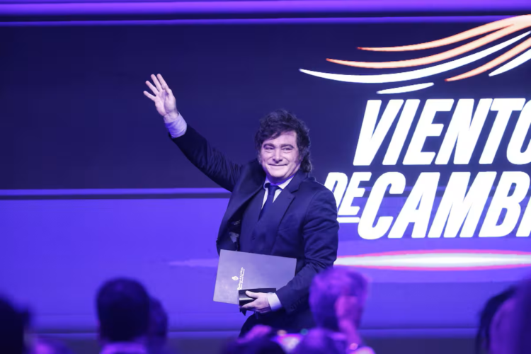 El jefe de Estado disertó en el acto de la Fundación Libertad y Progreso.