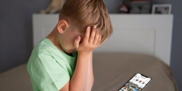 Nueva York prohibirá la Inteligencia Artificial en escuelas primarias y secundarias