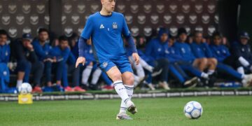 Omar De Felippe recupera piezas clave para su debut de local