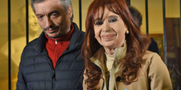 Otro revés para los Kirchner: rechazaron un recurso de Máximo y Florencia contra el embargo de sus bienes Otro revés para los Kirchner: rechazaron un recurso de Máximo y Florencia contra el embargo de sus bienes