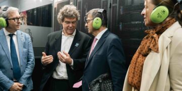 La UNC inauguró Helvetios, la supercomputadora que triplica su capacidad La UNC inauguró Helvetios, la supercomputadora que triplica su capacidad